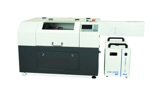 Laser graveer snijmachine